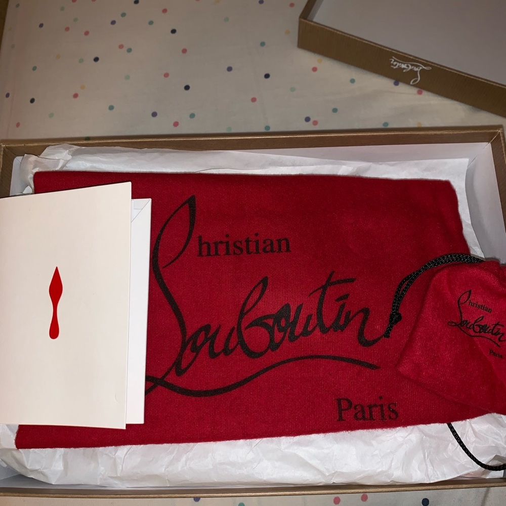 Christian Louboutin red bottom - Picture 6 of 7